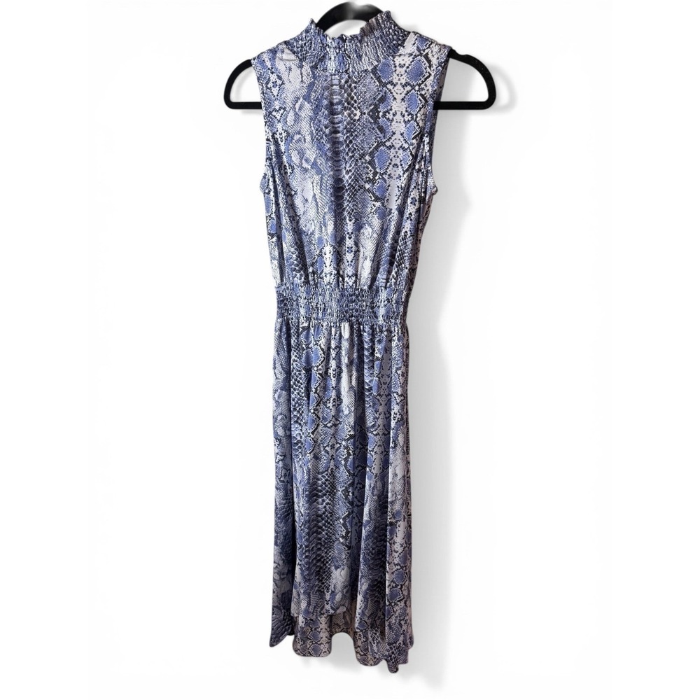Nanette Nanette Lepore Blue Snakeskin High-Low Smocked Waist Midi Dress Size 2 - Picture 3 of 5